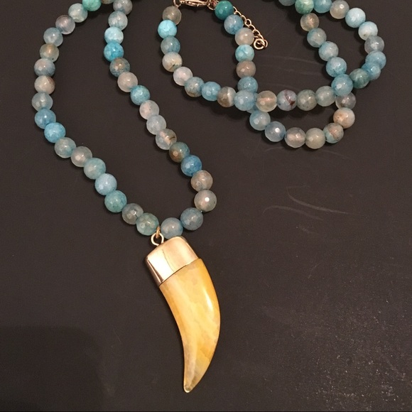 Panacea Turquoise Long Beaded Agate Horn Necklace - Picture 4 of 4